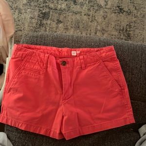 Woman’s Gap shorts
